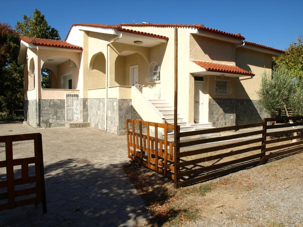Ferienwohnung Παληοκτημα - Palioktima Neon Rysion Exterior foto